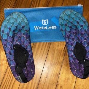 Kids unisex water shoes